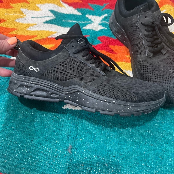 Stylish Black Womens Sneakers - Picture 2 of 3